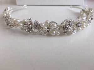 A Crystal & Pearl Diamante Headband/Tiara by Twilight Designs TLT4641