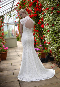 Gracious - Nicola Anne Ivory Lace Bridal Gown  Size 14